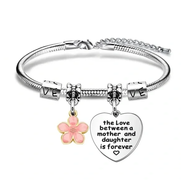 The Love Between Mother and Daughter Is Forever - Picture 1 of 2